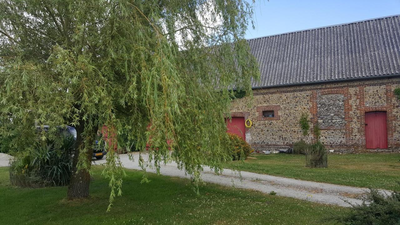 au Petit Paradis Sainte-Gauburge-Sainte-Colombe Bagian luar foto