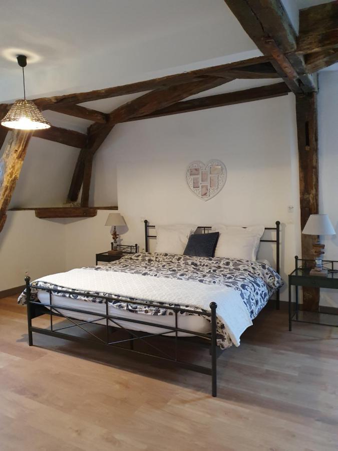 au Petit Paradis Sainte-Gauburge-Sainte-Colombe Bagian luar foto